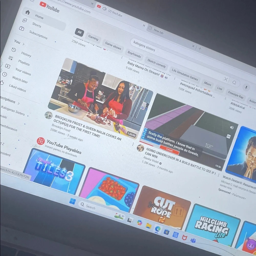 Samsung sleek screen bright